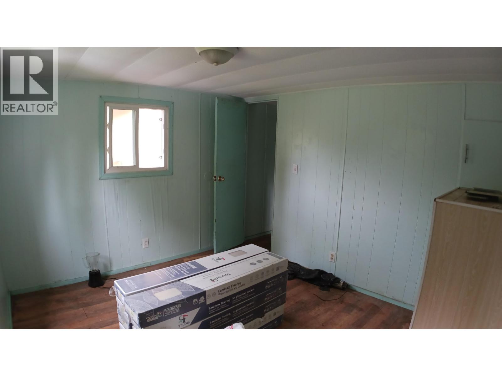 6515 THORLEY ROAD - 11