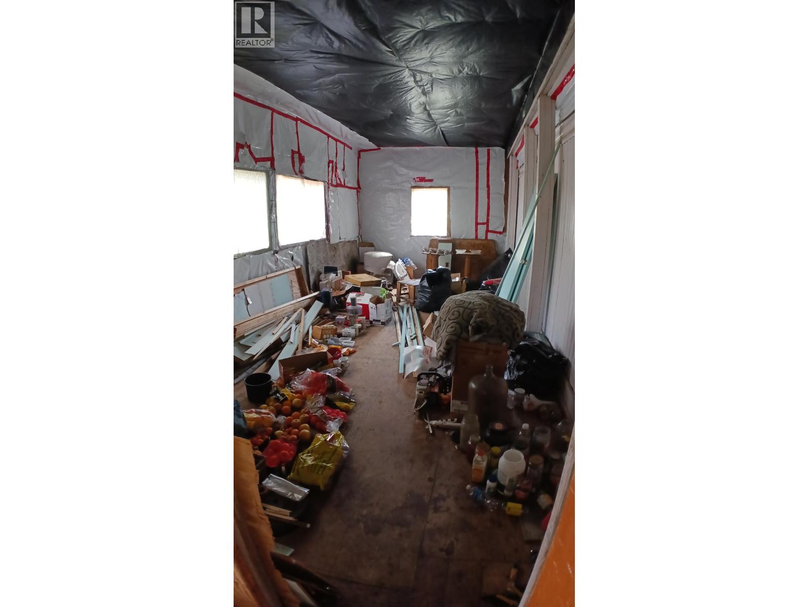 6515 THORLEY ROAD - 12