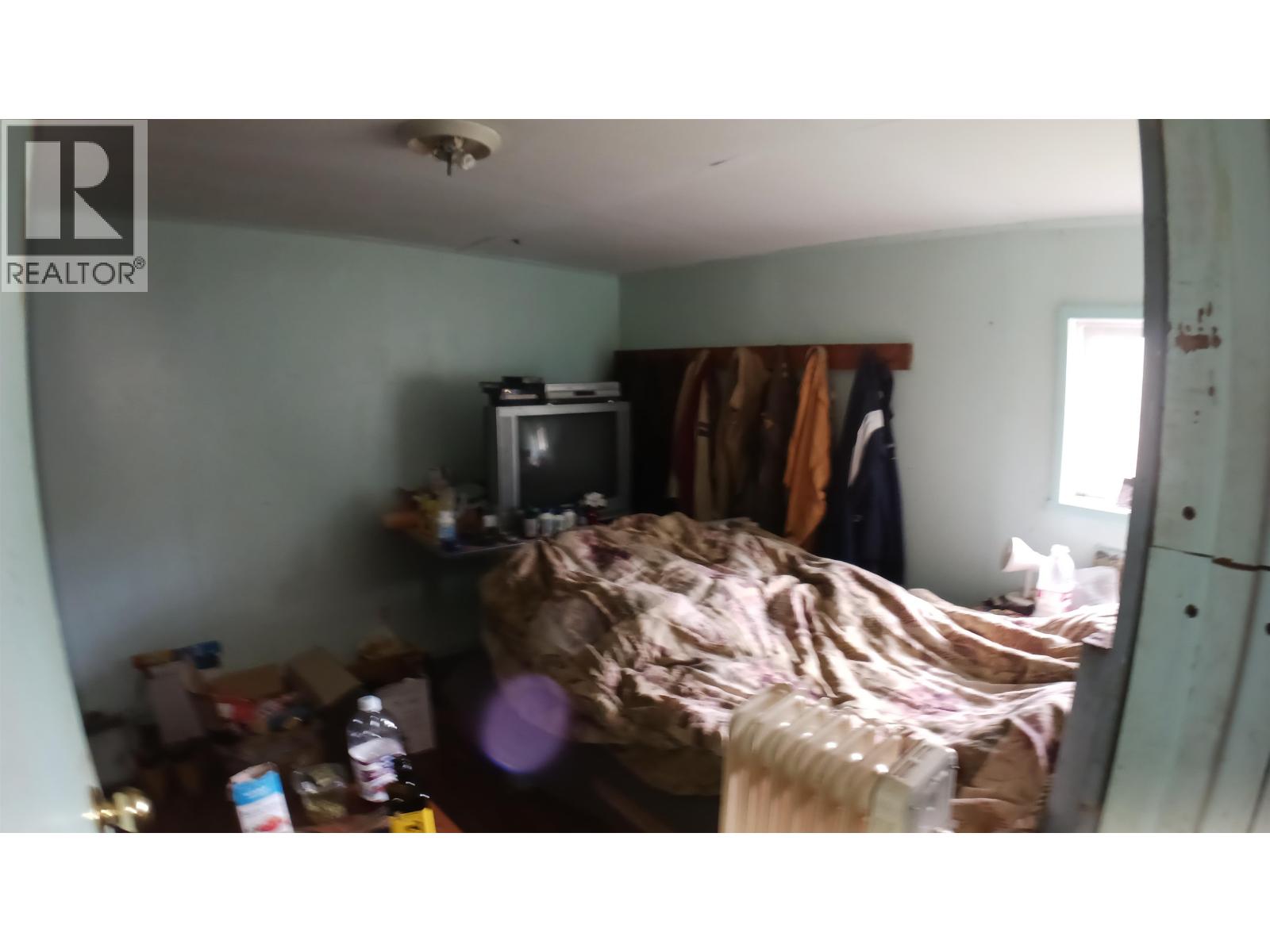 6515 THORLEY ROAD - 3