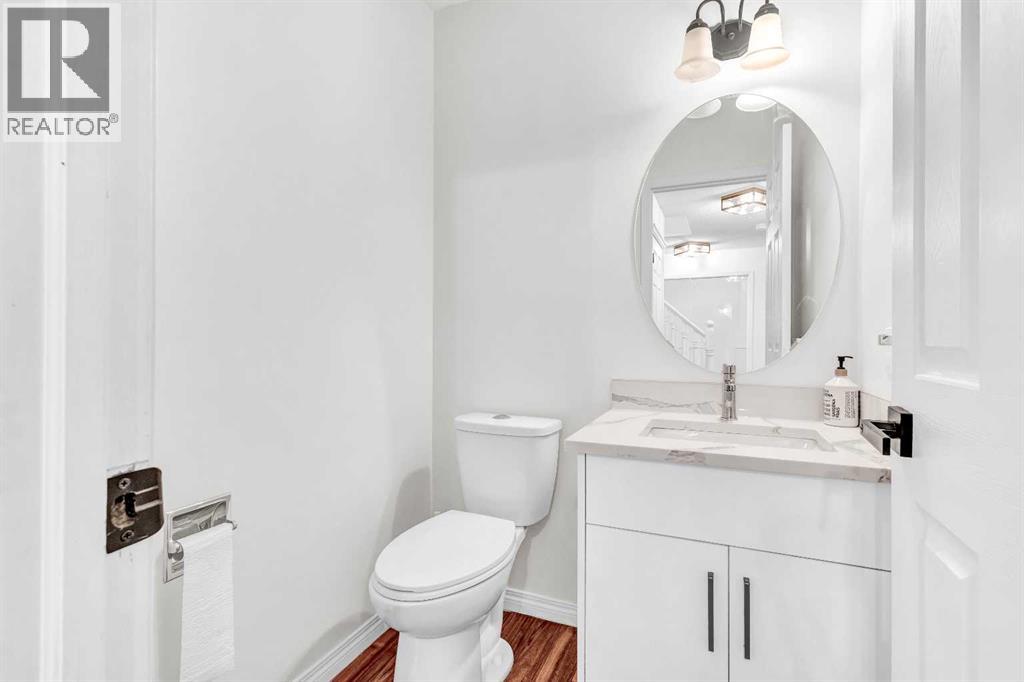 Single Family House for Sale in  Springbank Place SW Springbank Hill Calgary 