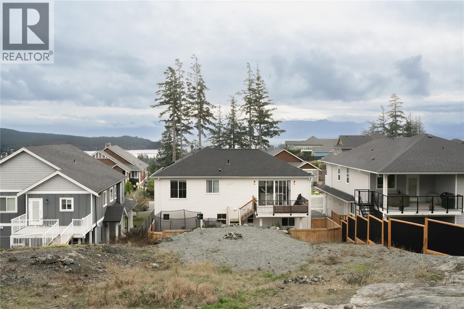2316 Mountain Heights Dr, Sooke