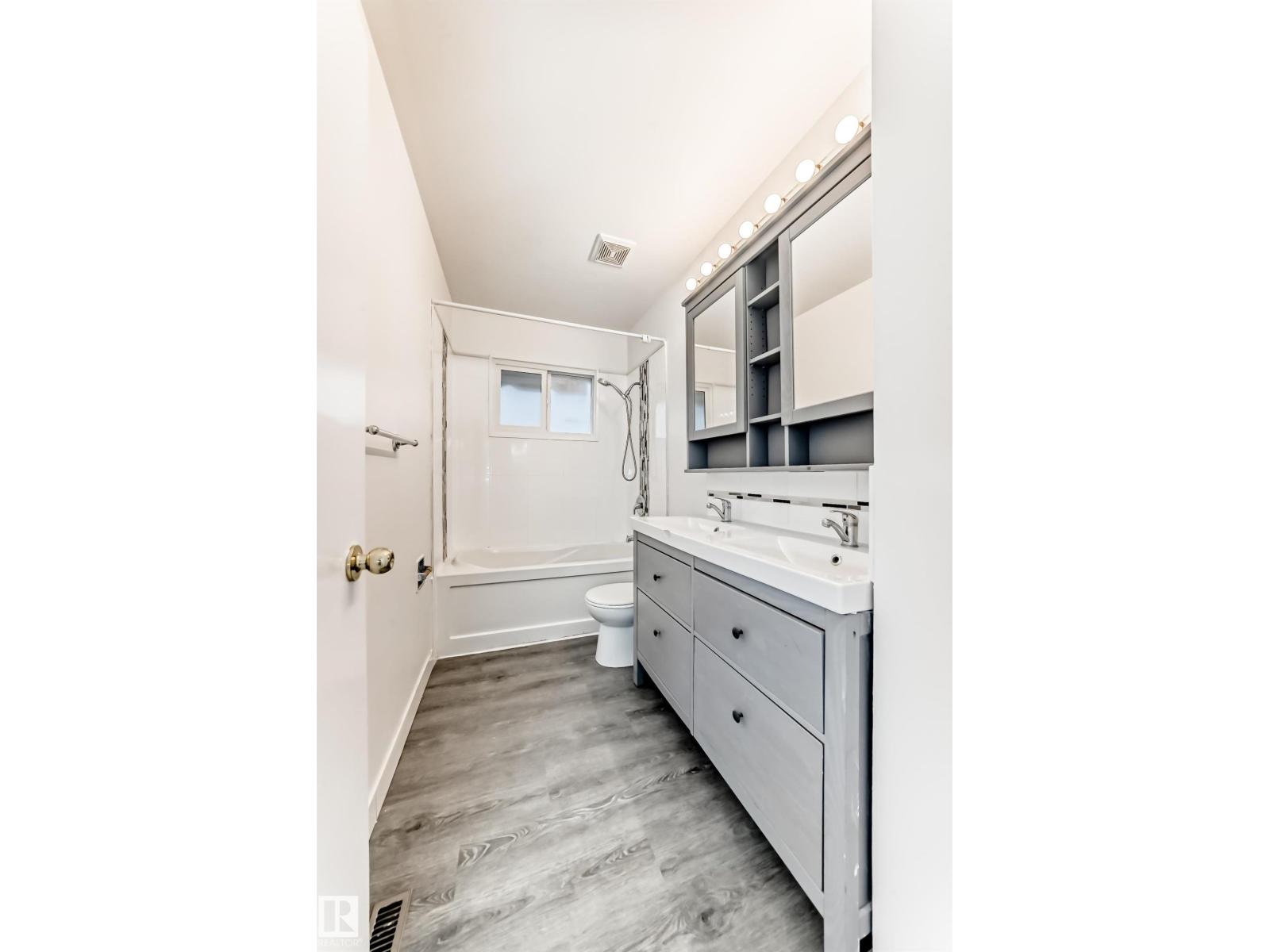 Single Family House Bungalow for Sale in   ST NW Edmonton 