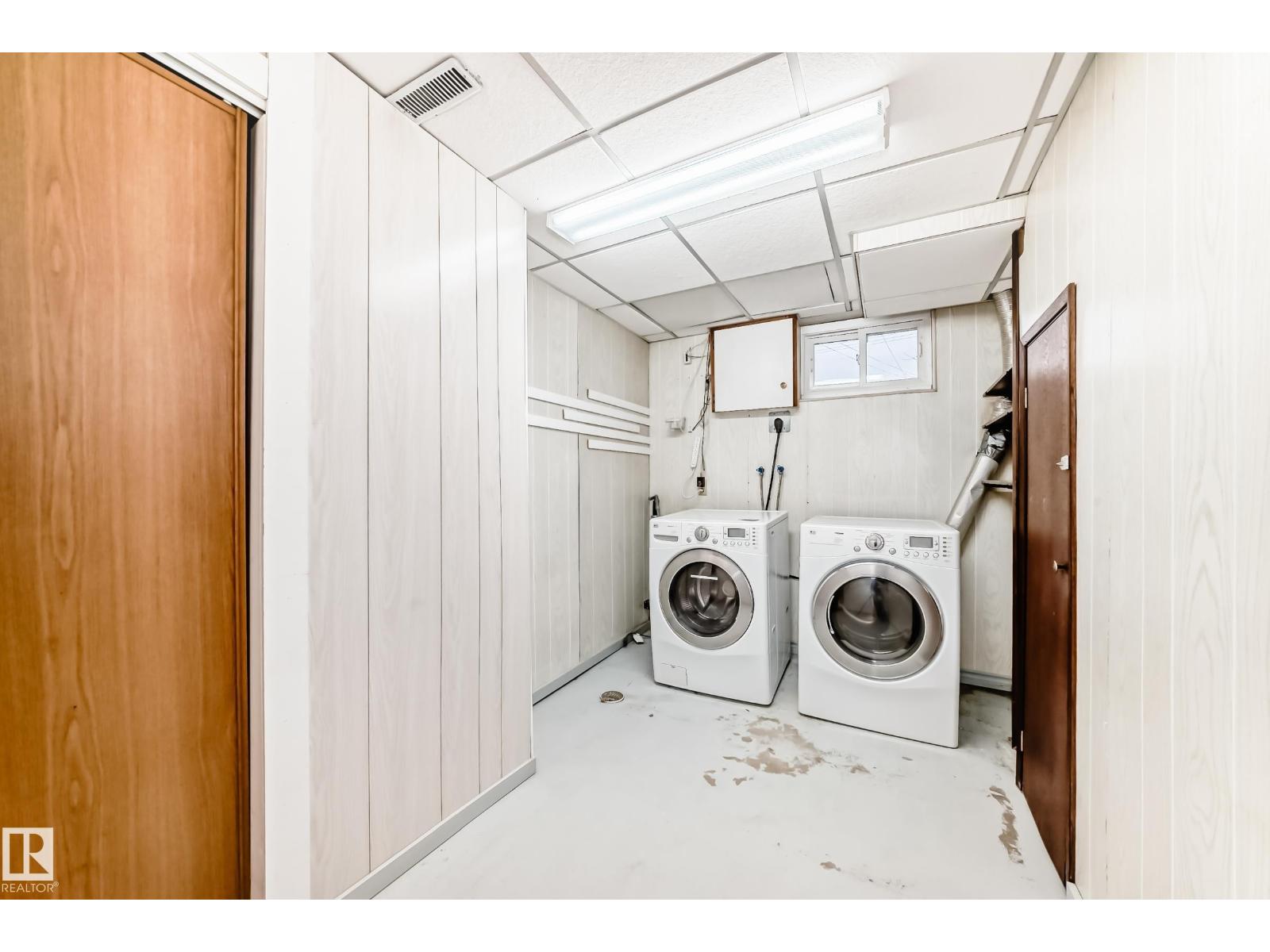 Single Family House Bungalow for Sale in   ST NW Edmonton 