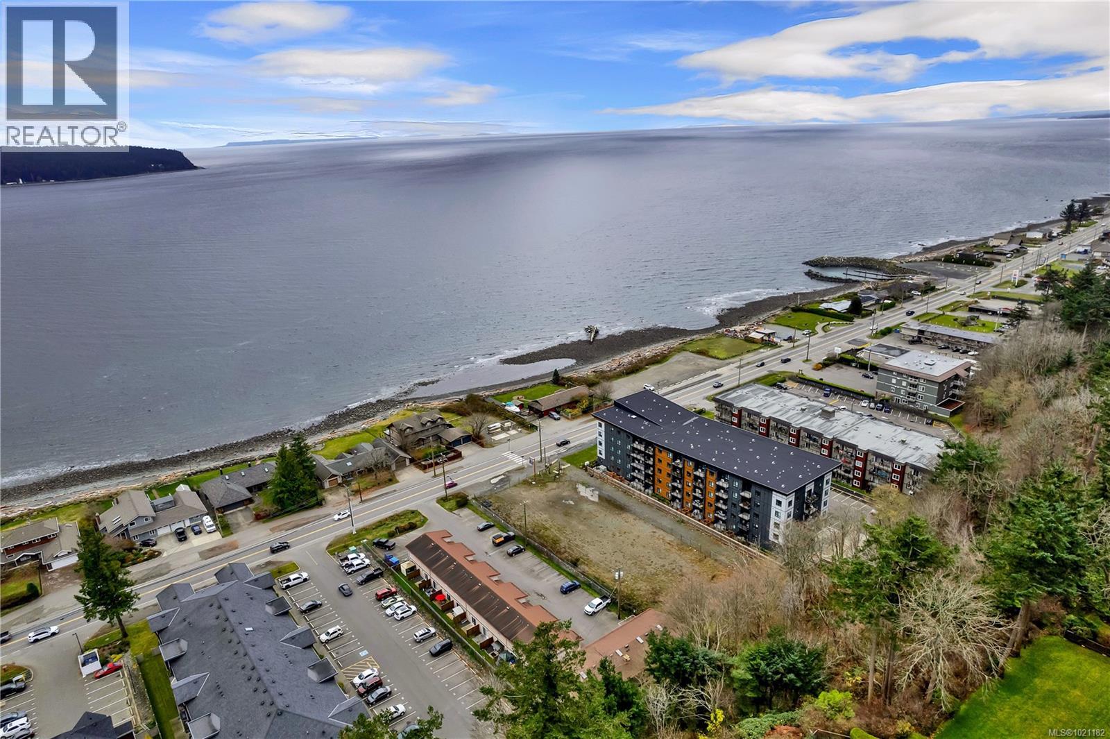 105 824 Island Hwy S, Campbell River
