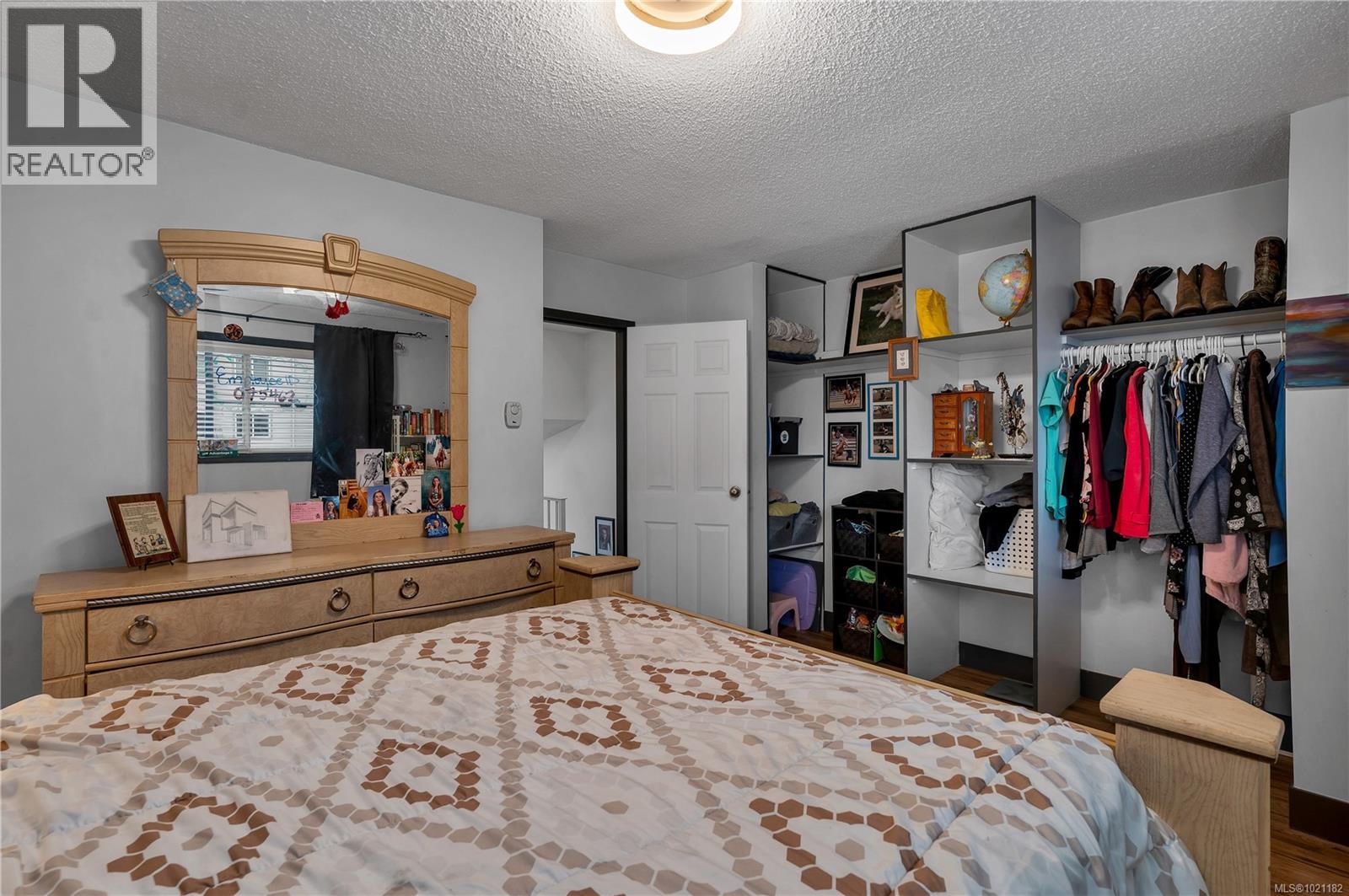 105 824 Island Hwy S, Campbell River