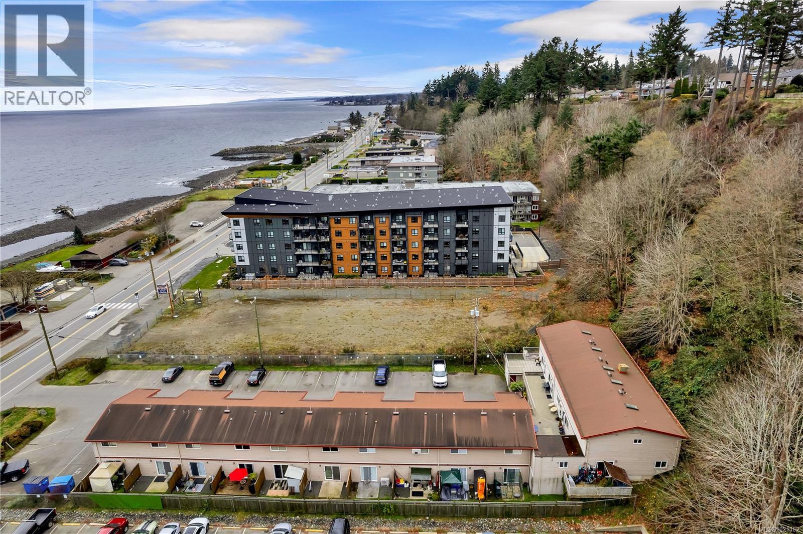 105 824 Island Hwy S, Campbell River