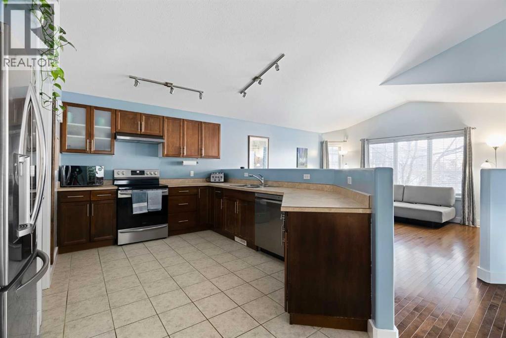 121 Snowy Owl Way, Fort McMurray