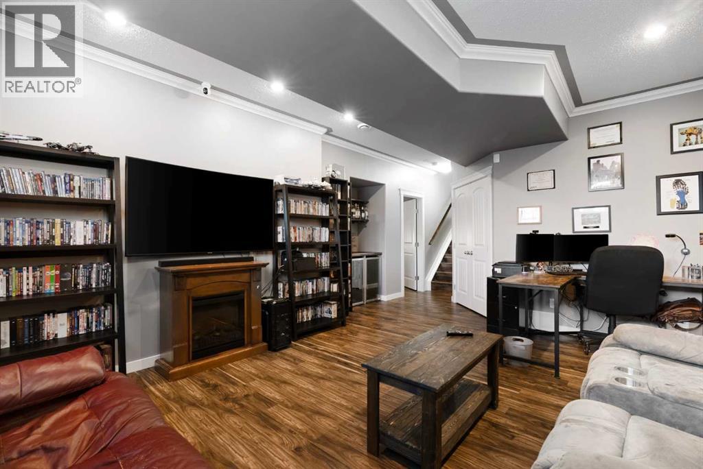 121 Snowy Owl Way, Fort McMurray