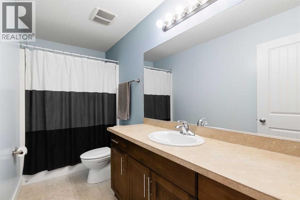 121 Snowy Owl Way, Fort McMurray