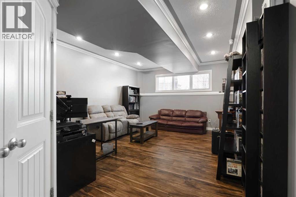 121 Snowy Owl Way, Fort McMurray