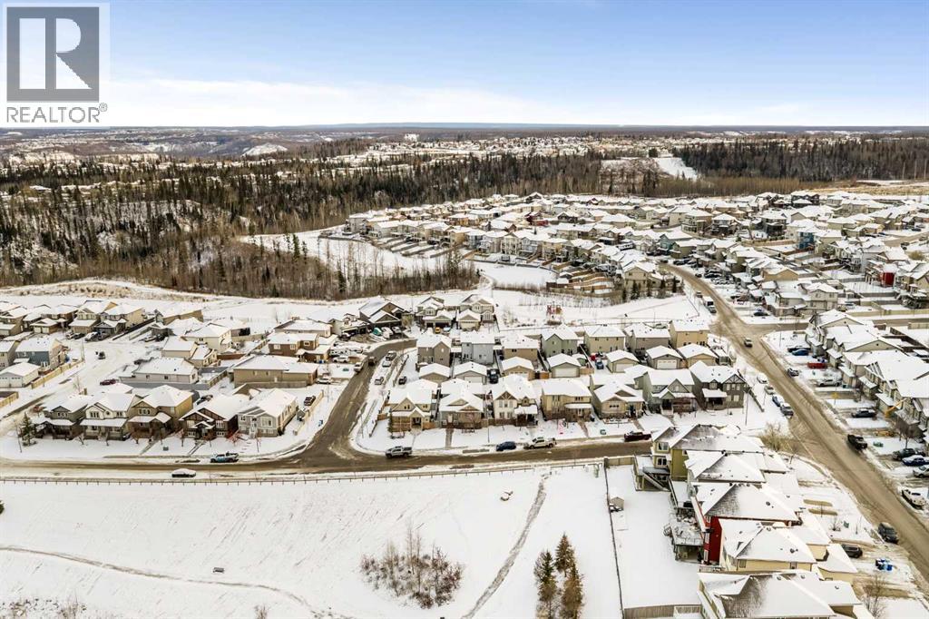 121 Snowy Owl Way, Fort McMurray