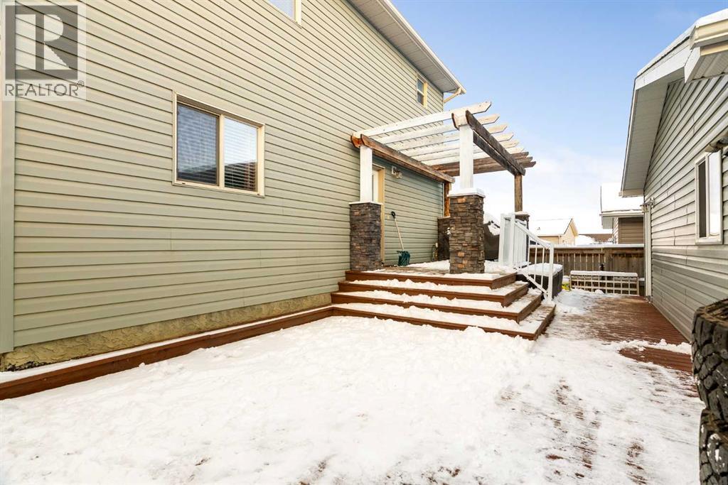121 Snowy Owl Way, Fort McMurray