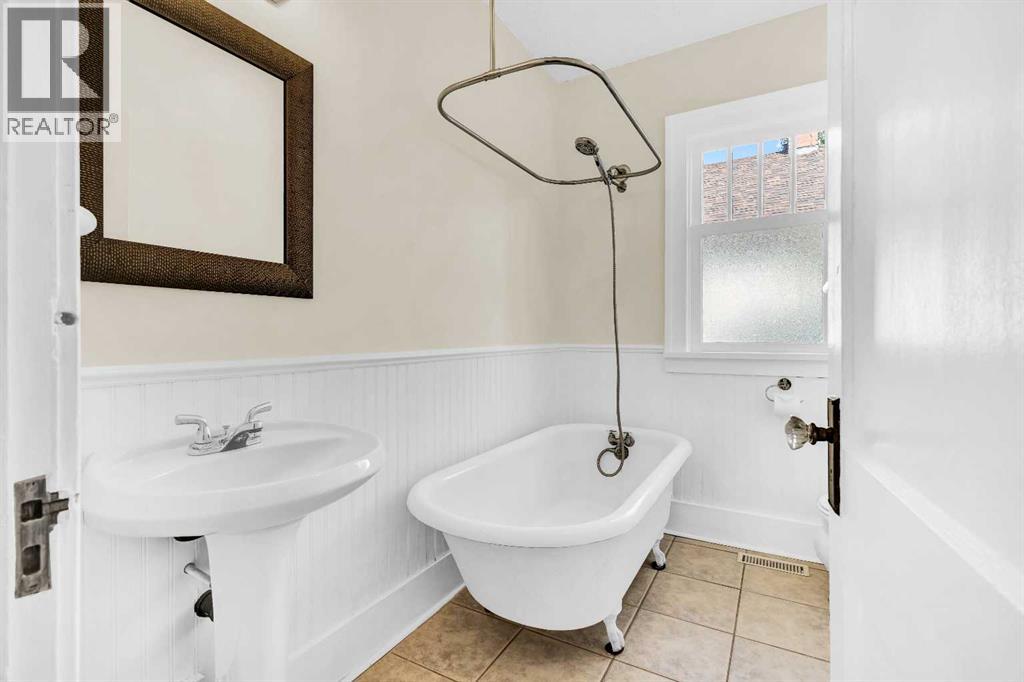 Single Family House Bungalow for Sale in   Avenue NE Crescent Heights Calgary 