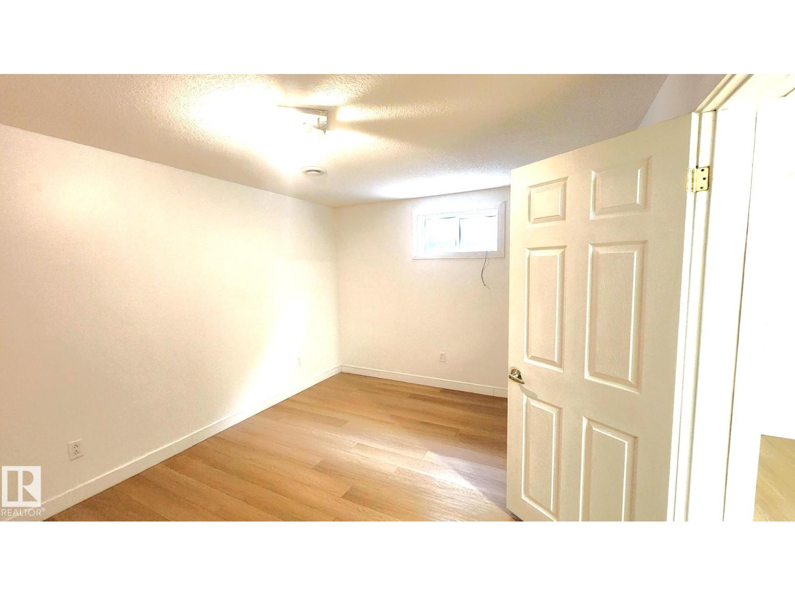 11516 133A AV NW - 13