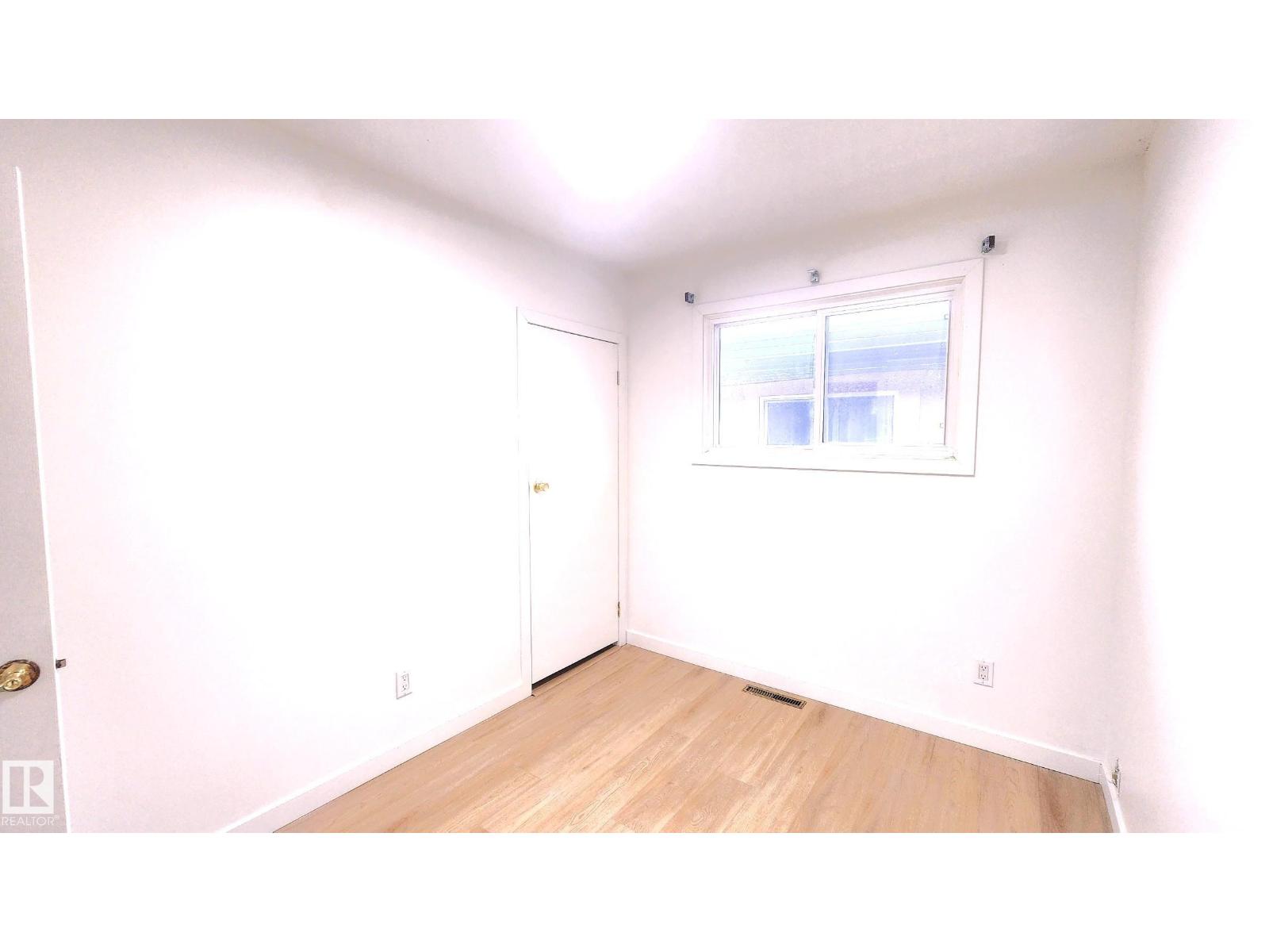 11516 133A AV NW - 21