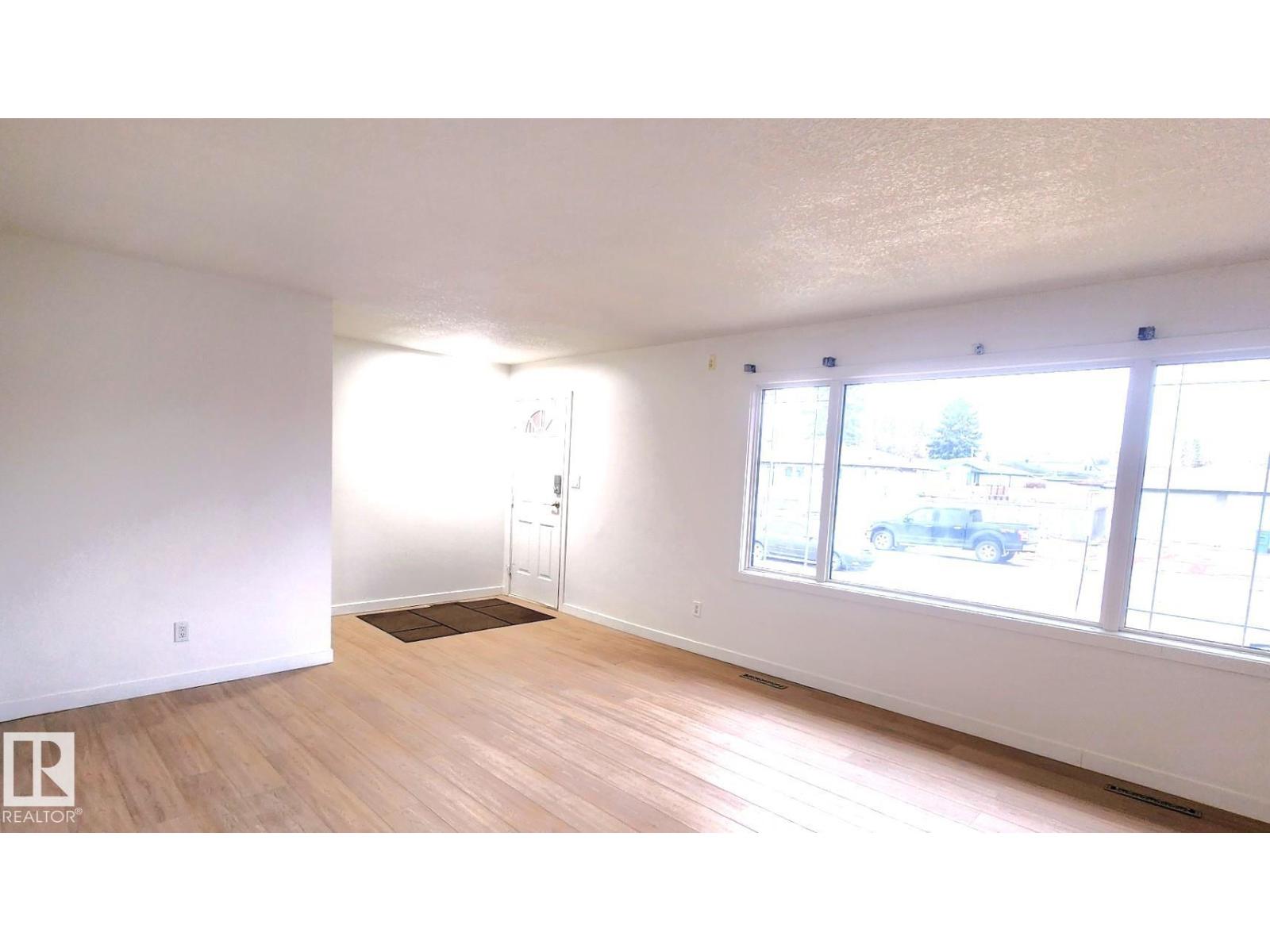 11516 133A AV NW - 27