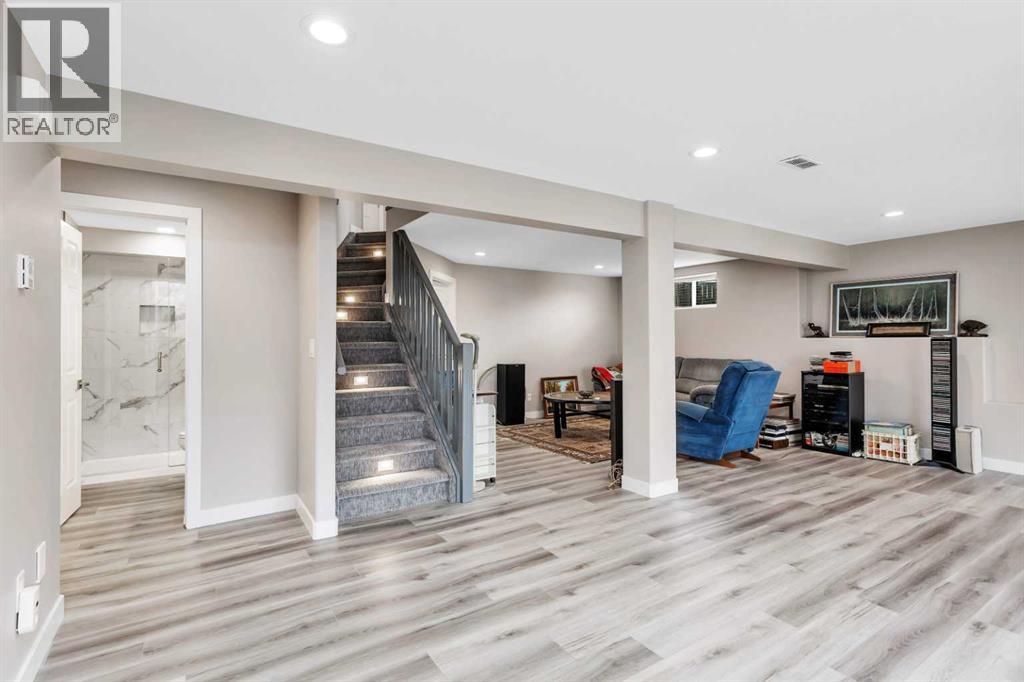 68 Falcon Crescent, Sylvan Lake