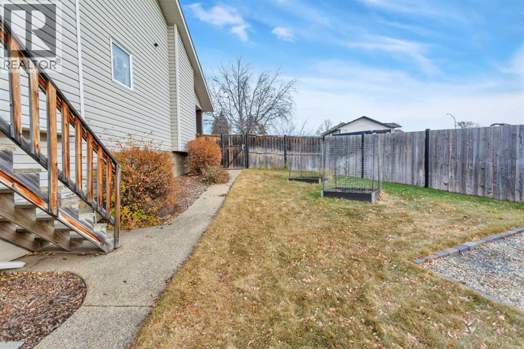 68 Falcon Crescent, Sylvan Lake