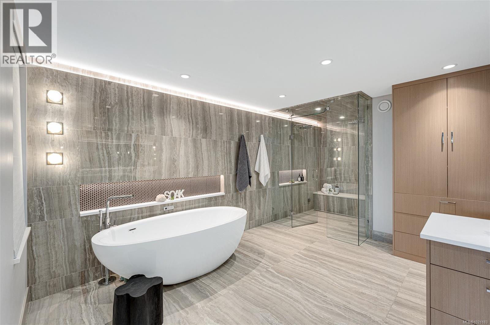  2022 Pebble Drive, Langford