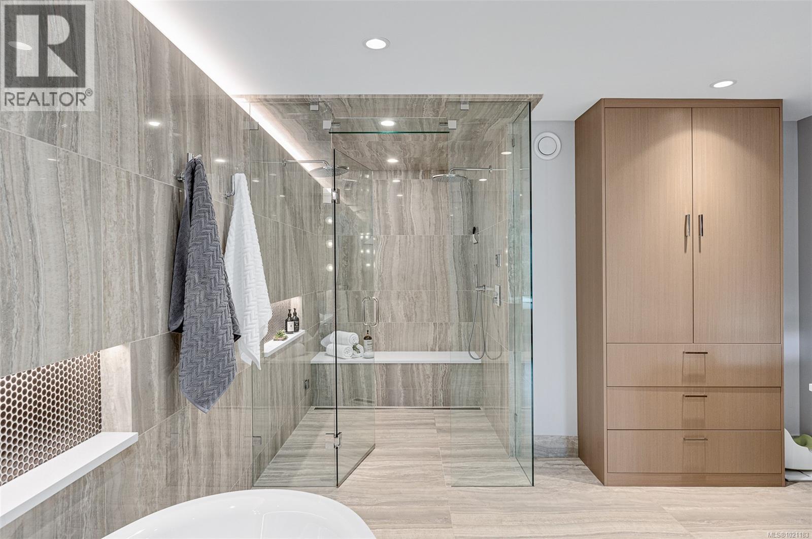  2022 Pebble Drive, Langford