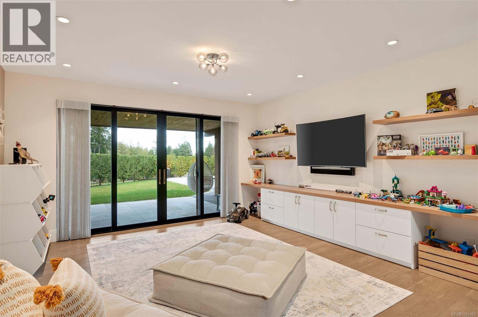  2022 Pebble Drive, Langford