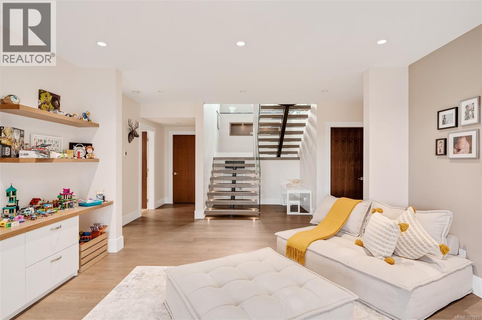  2022 Pebble Drive, Langford