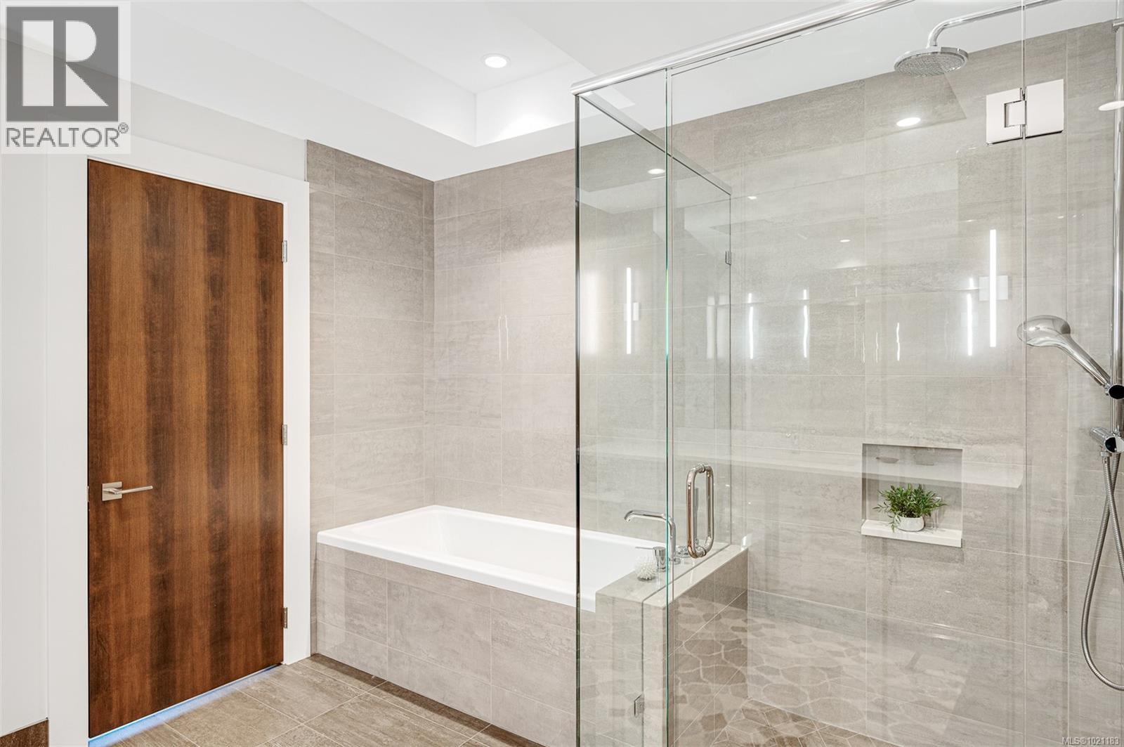  2022 Pebble Drive, Langford