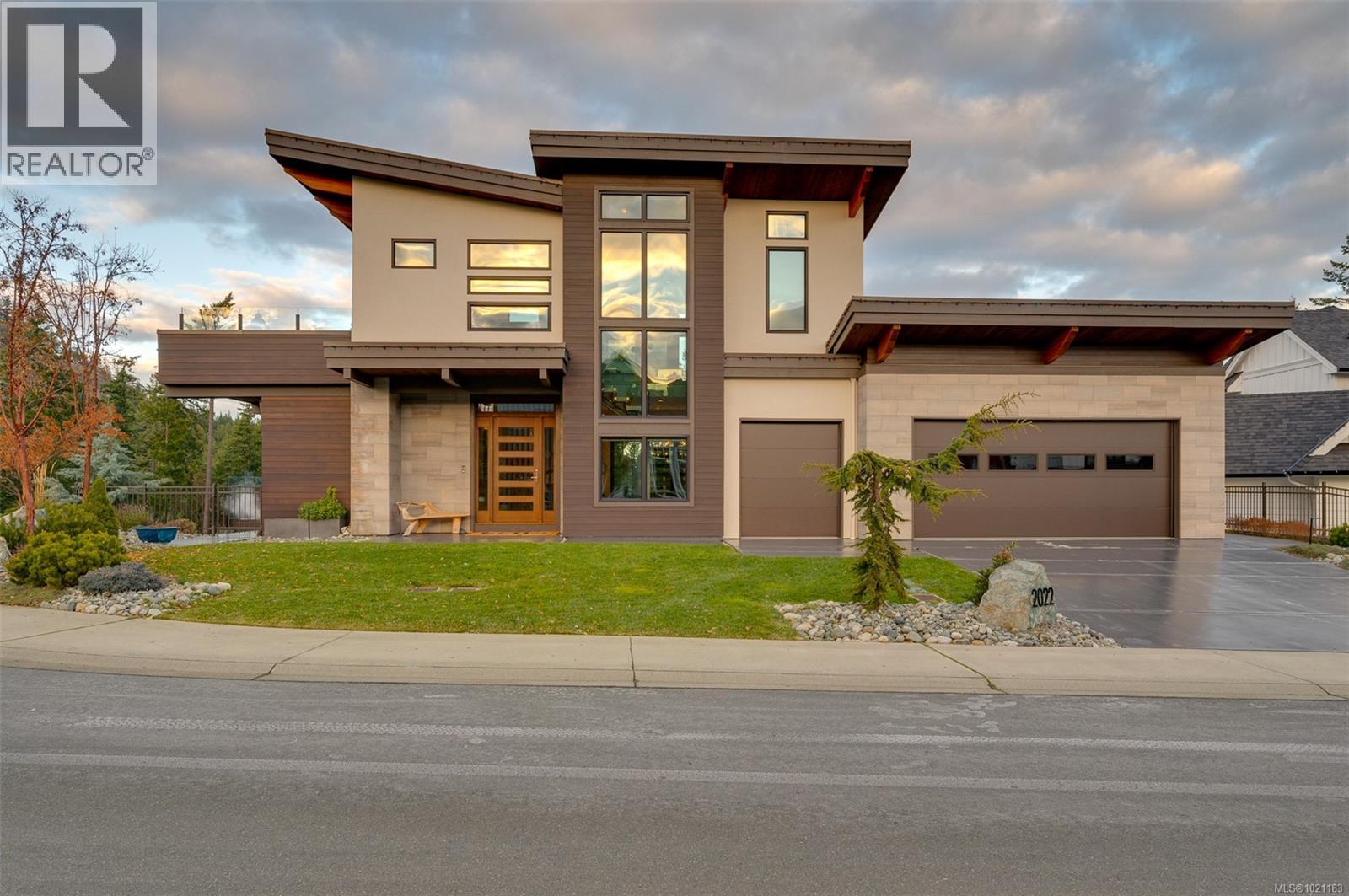  2022 Pebble Drive, Langford