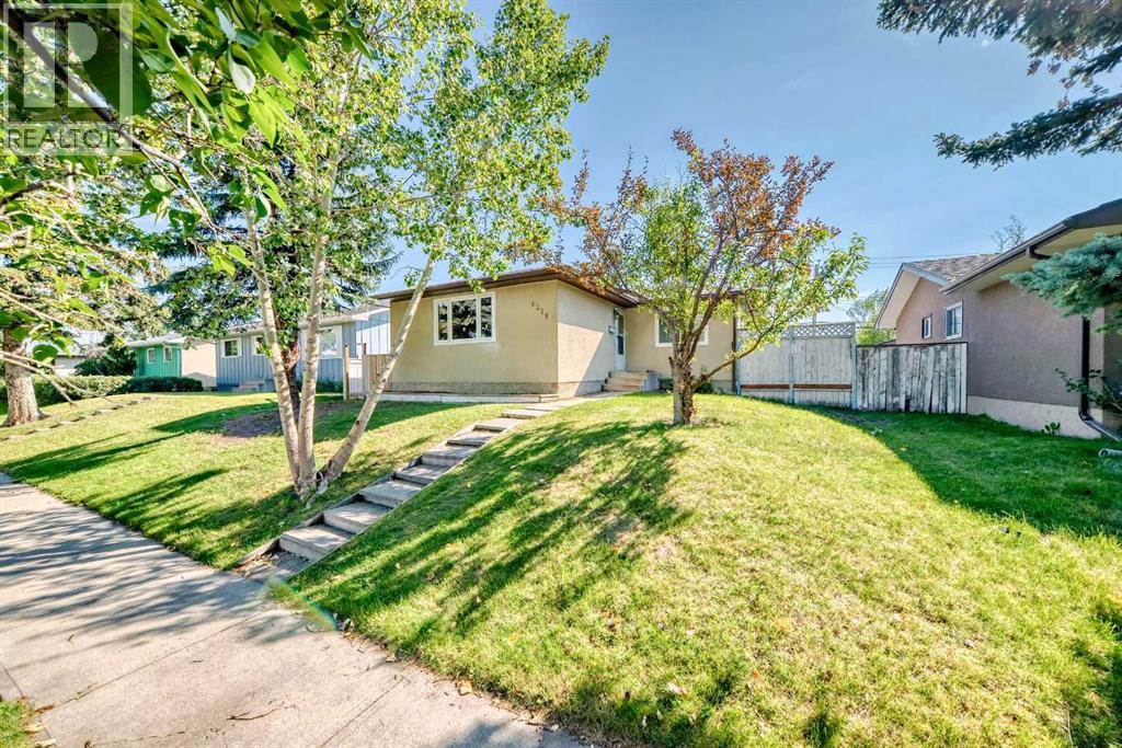 Single Family House Bungalow for Sale in   Street NE Thorncliffe Calgary 