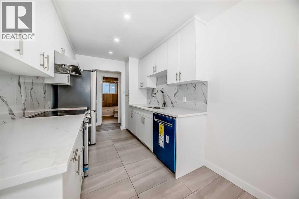 Single Family House Bungalow for Sale in   Street NE Thorncliffe Calgary 