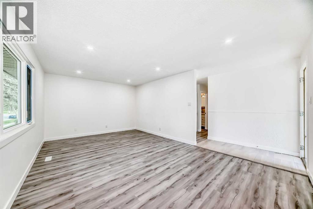 Single Family House Bungalow for Sale in   Street NE Thorncliffe Calgary 