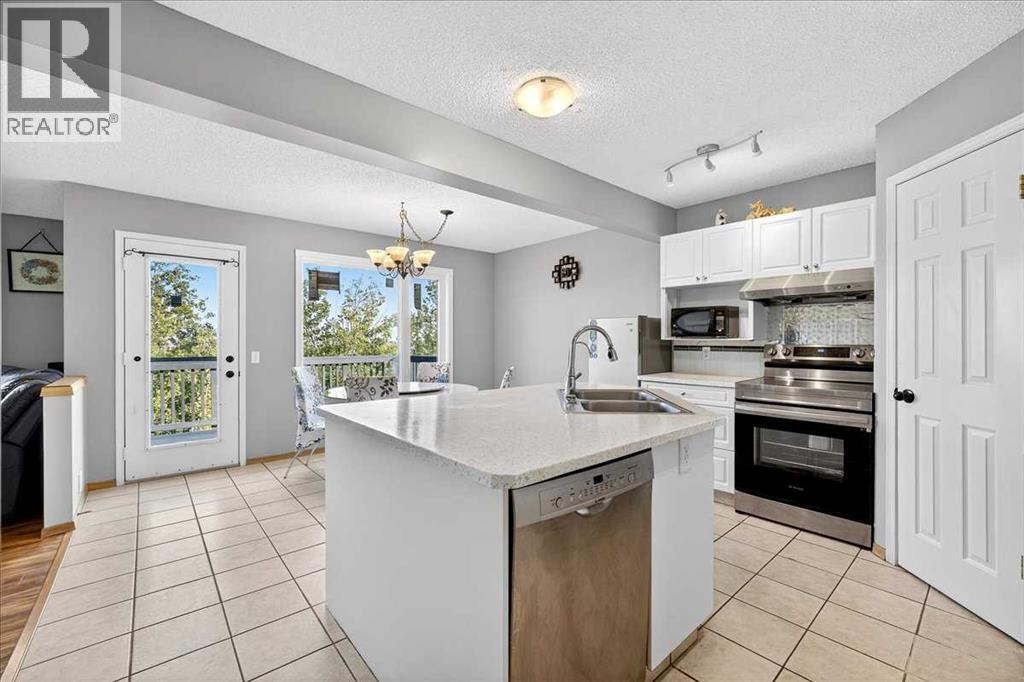 Single Family House for Sale in  Macewan Park Rise NW MacEwan Glen Calgary 