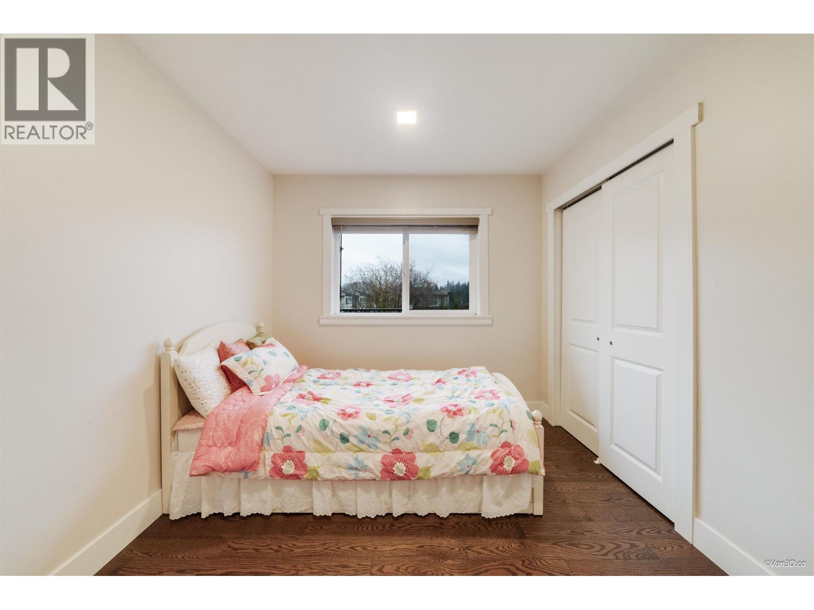 922 SEACREST COURT, Port Moody