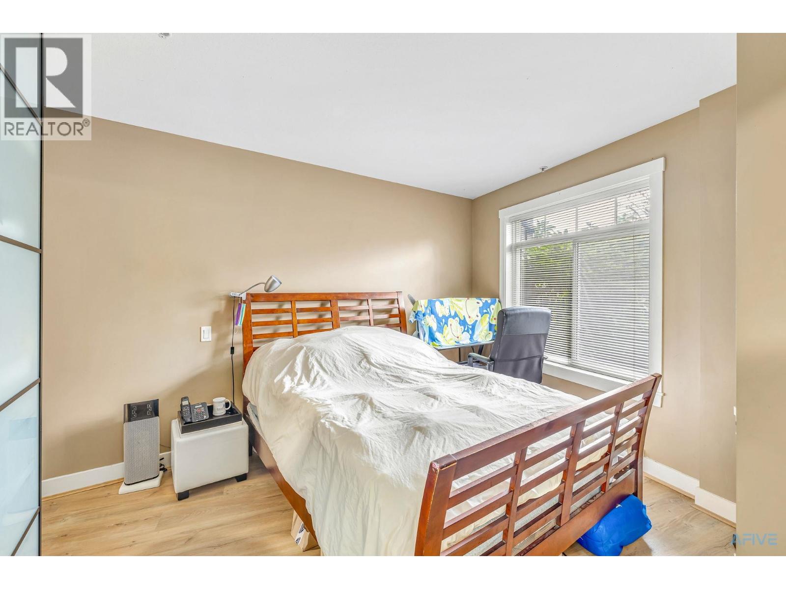 11 7428 14TH AVENUE, Burnaby