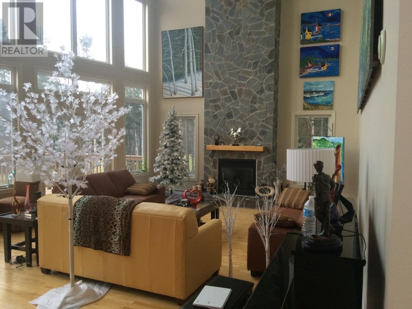 19 JUNIPER Grove — photo 11
