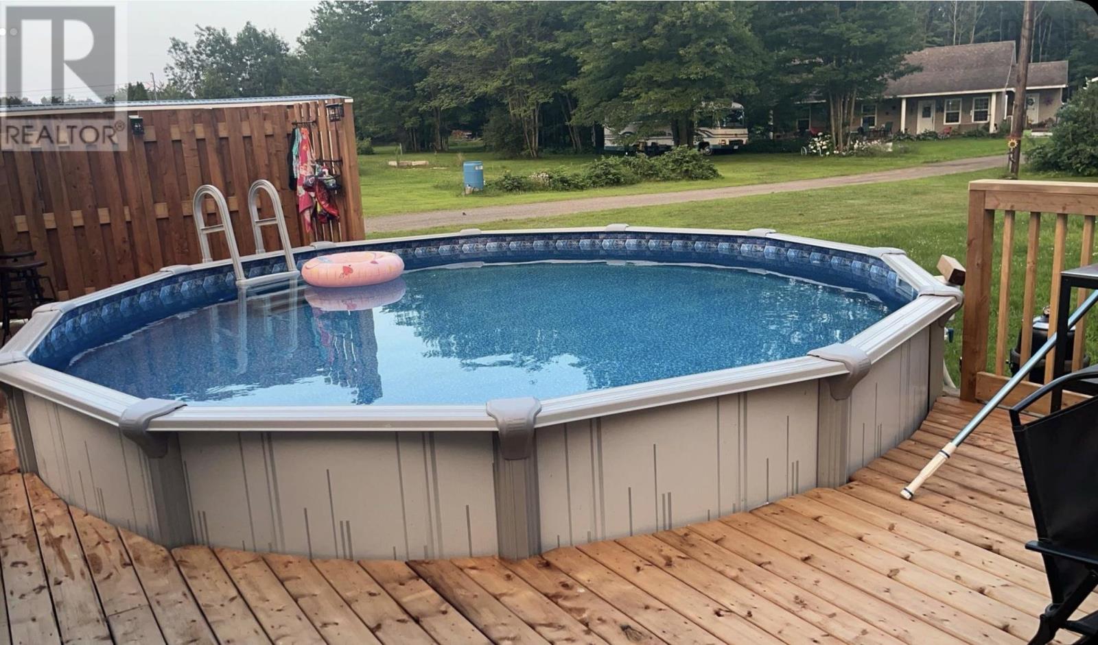 Property 28 of 39 of 4168 HIGHWAY 1