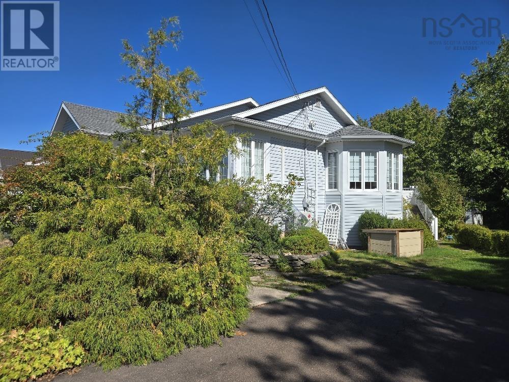 Property 28 of 35 of 40 Silverwood Dr.