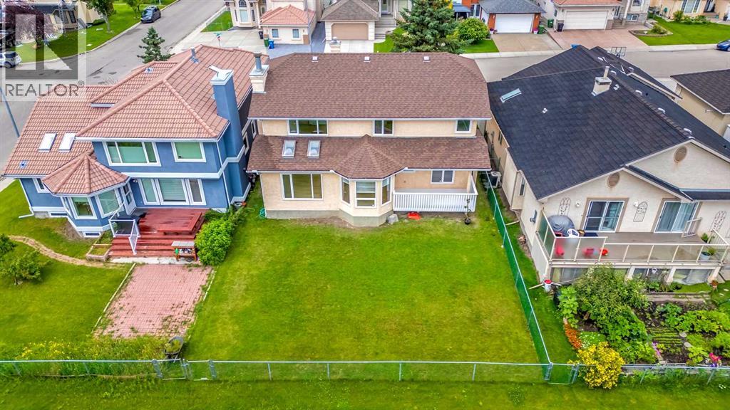 Single Family House for Sale in  Coral Shores Bay NE Coral Springs Calgary 