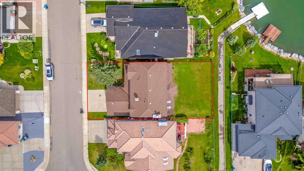 Single Family House for Sale in  Coral Shores Bay NE Coral Springs Calgary 