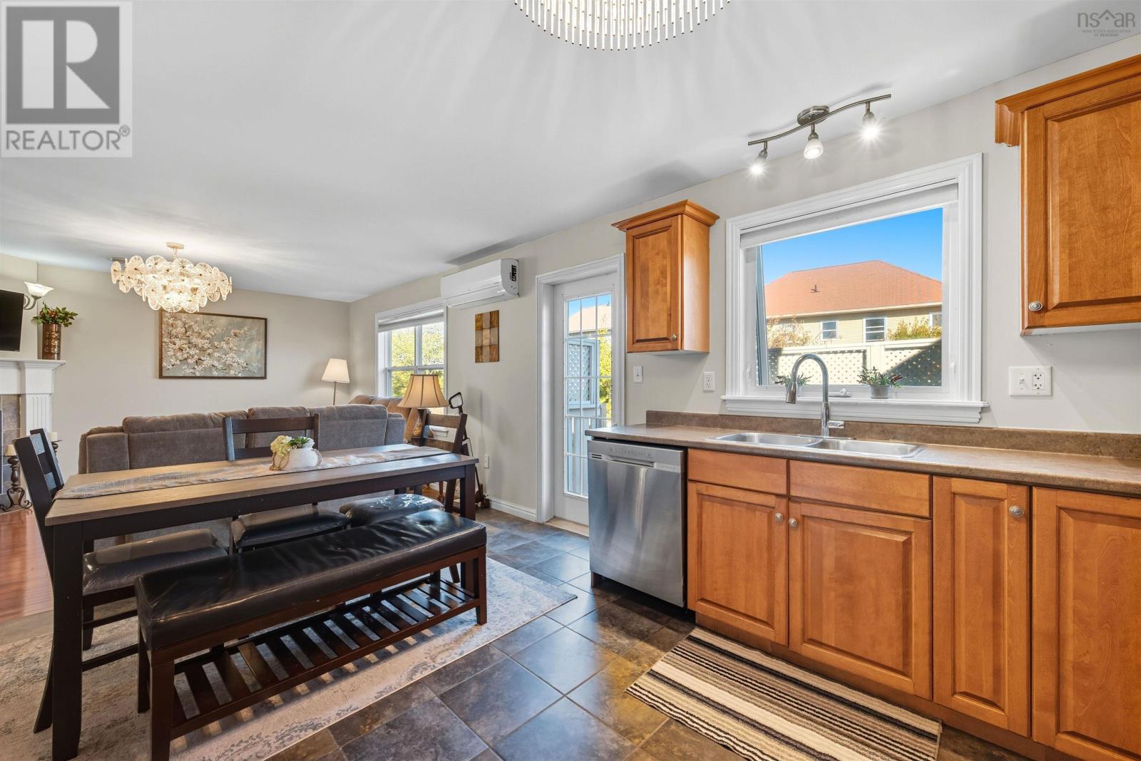 Property 20 of 49 of 7 Fathom Court