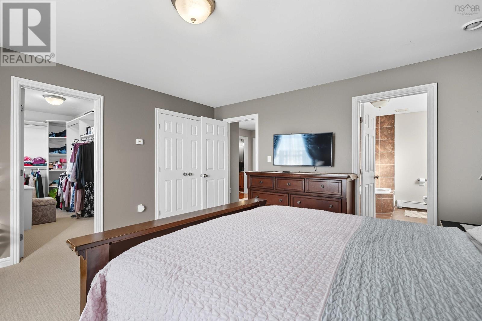 Property 27 of 49 of 7 Fathom Court