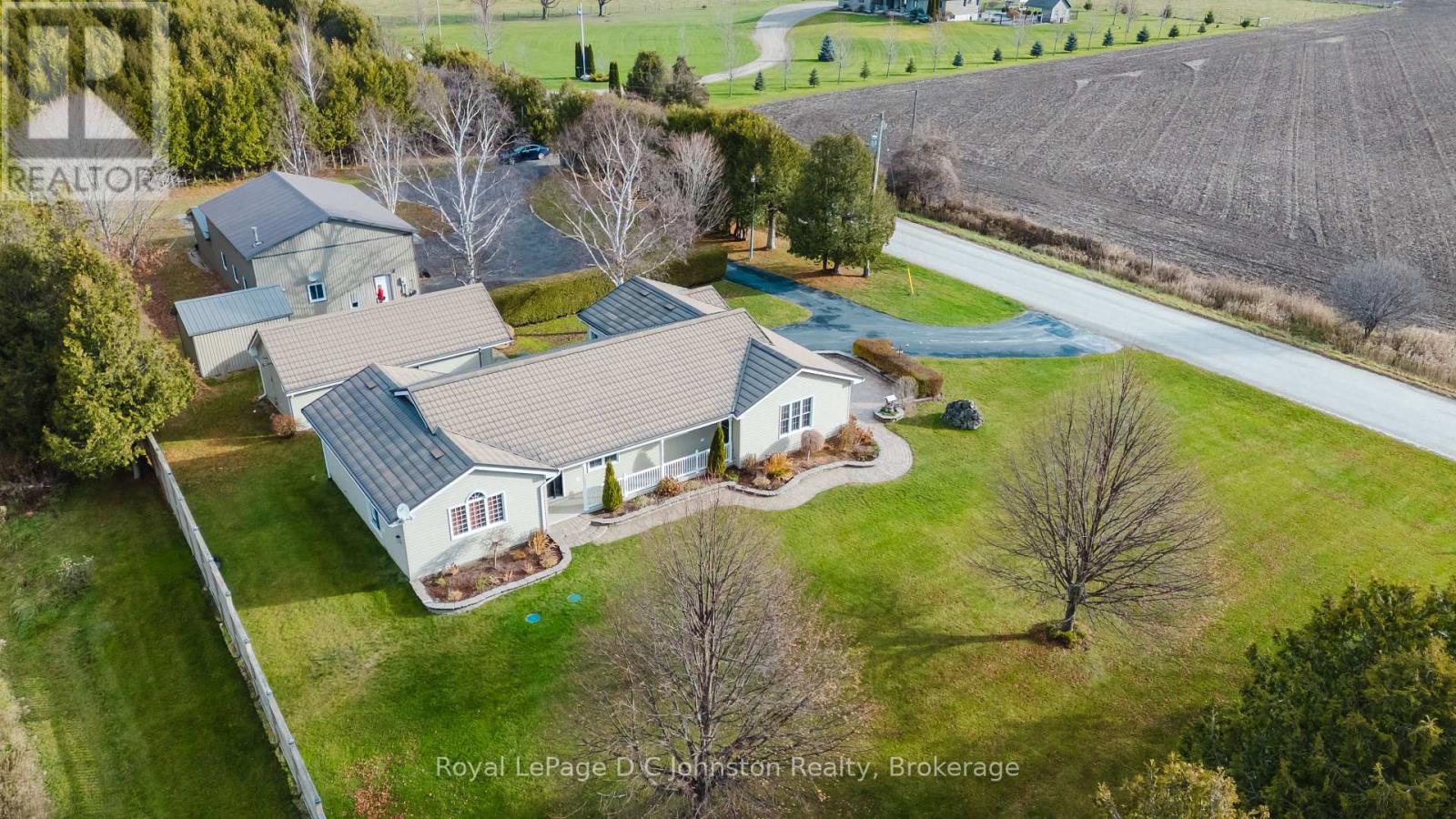 496 SPENCE STREET - 4