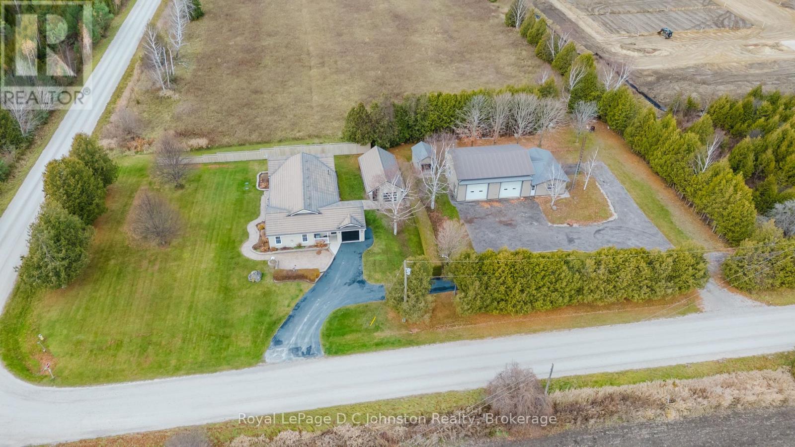 496 SPENCE STREET - Photo 5 of 47, Saugeen Shores, Ontario