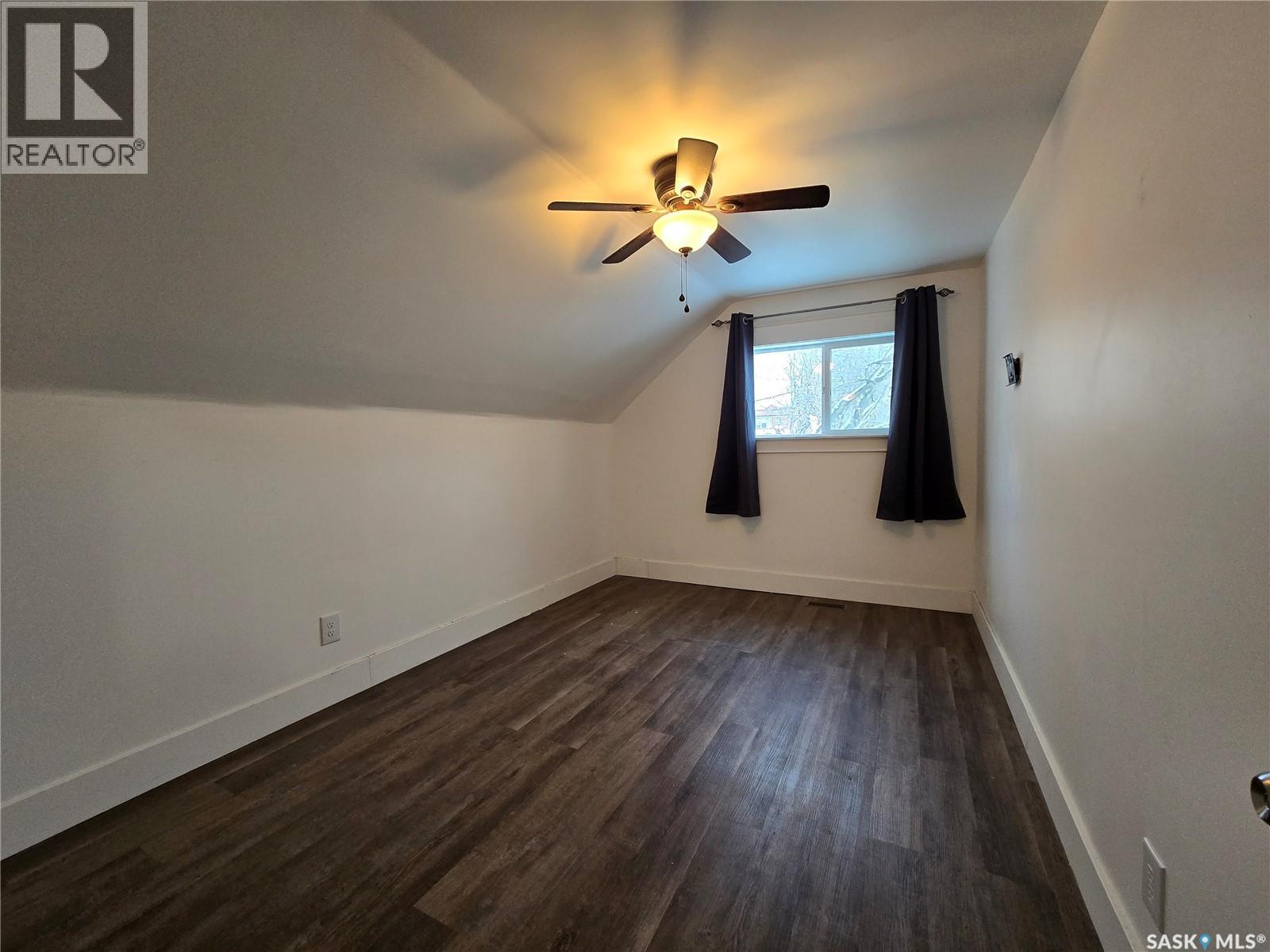 Single Family House 2 Level for Sale in  G AVENUE N Saskatoon 