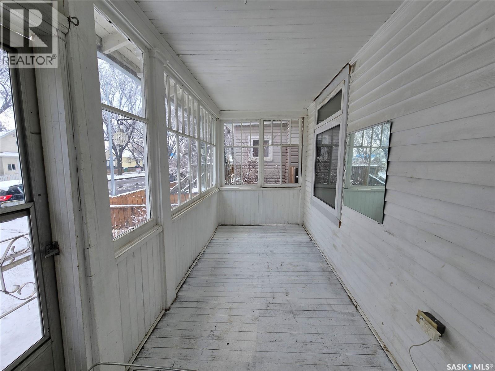 Single Family House 2 Level for Sale in  G AVENUE N Saskatoon 