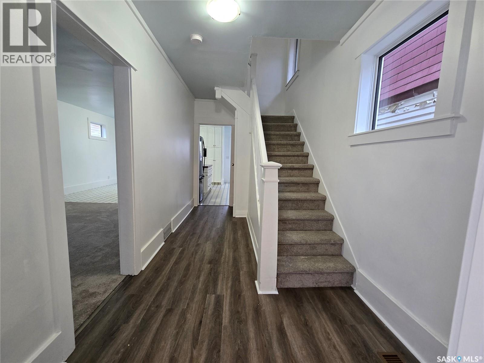 Single Family House 2 Level for Sale in  G AVENUE N Saskatoon 