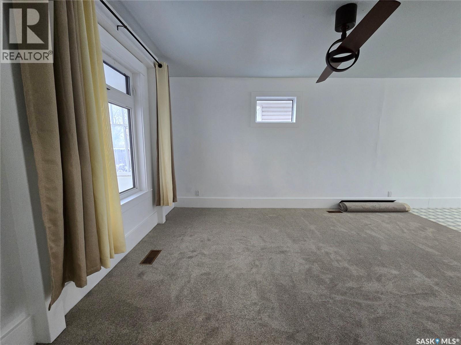 Single Family House 2 Level for Sale in  G AVENUE N Saskatoon 