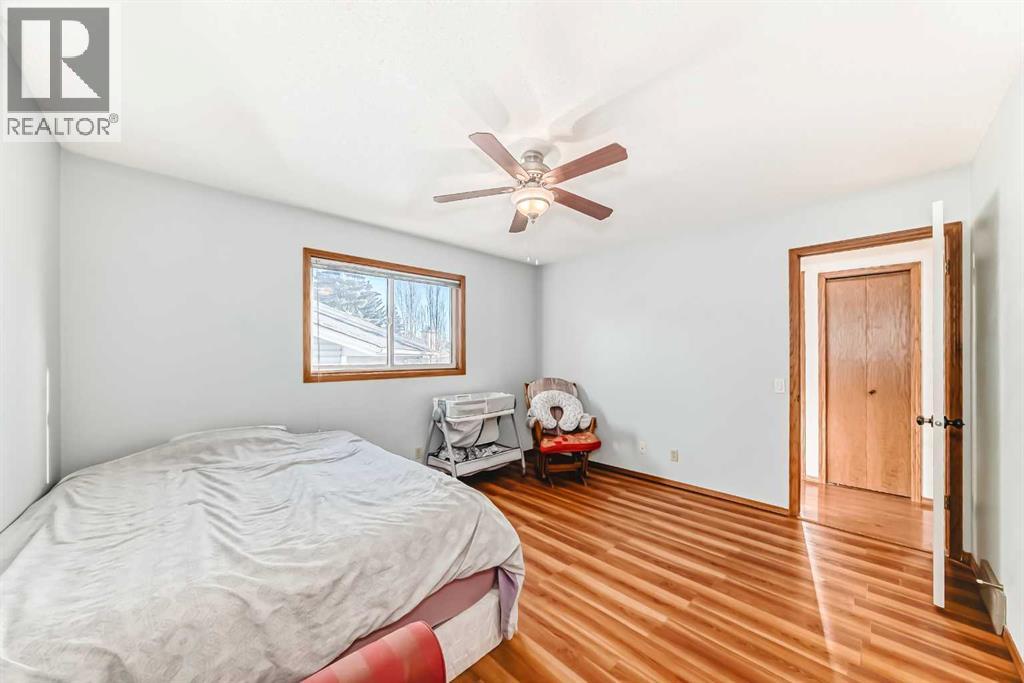 24 West Kerfoot Place, Cochrane