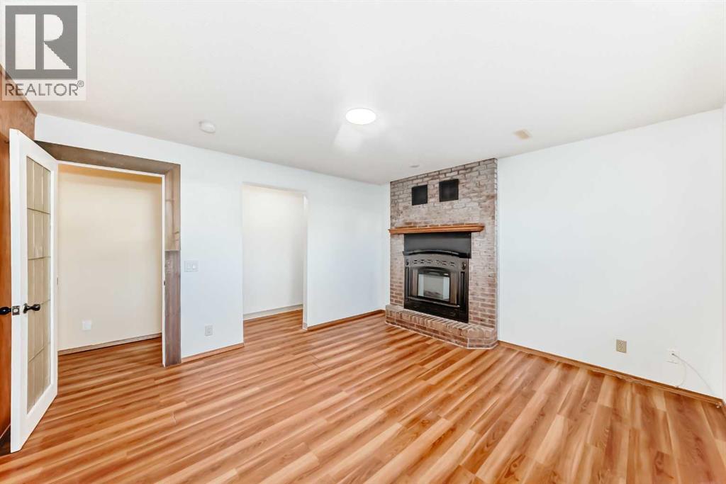 24 West Kerfoot Place, Cochrane