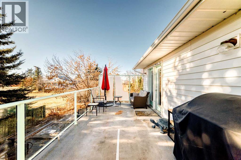 24 West Kerfoot Place, Cochrane